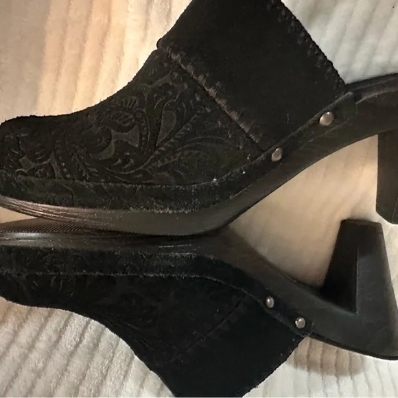 Sonoma Juliette Women’s Black Suede Heeled Clogs Size 6 - Picture 7 of 8